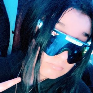 Meet your Posher, Jillian